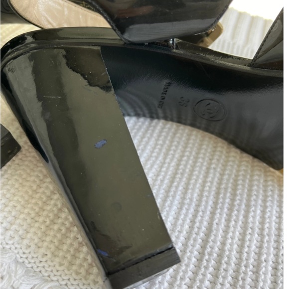 Chanel Sandals Block Heels Vintage Lucite 2001 Black Patent Leather US6/ 36 - Picture 5 of 10